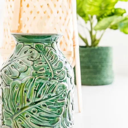 Διαμέρισμα Cozy 2 Bedroom In Nueva Andalucia Μαρμπέλλα