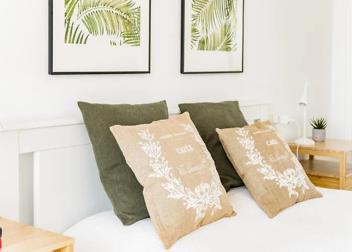 Cozy 2 Bedroom In Nueva Andalucia * 마르베야