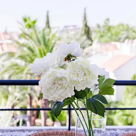 Cozy 2 Bedroom In Nueva Andalucia Apartment *