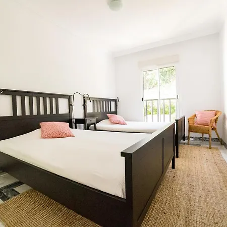 Apartment Cozy 2 Bedroom In Nueva Andalucia