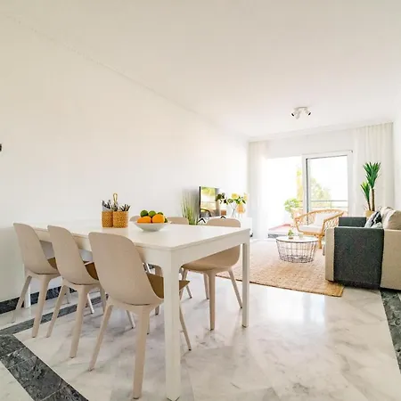 Cozy 2 Bedroom In Nueva Andalucia Marbella